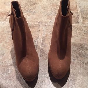 Camel suede wedge boots